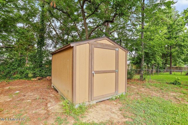 757 Sandy Lane, Pearl, MS 39208