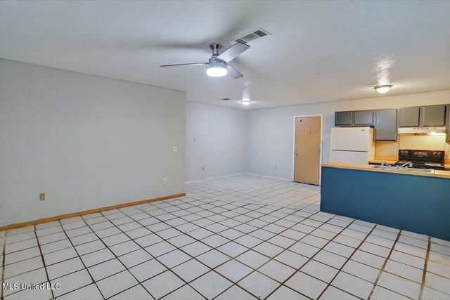 757 Sandy Lane, Pearl, MS 39208