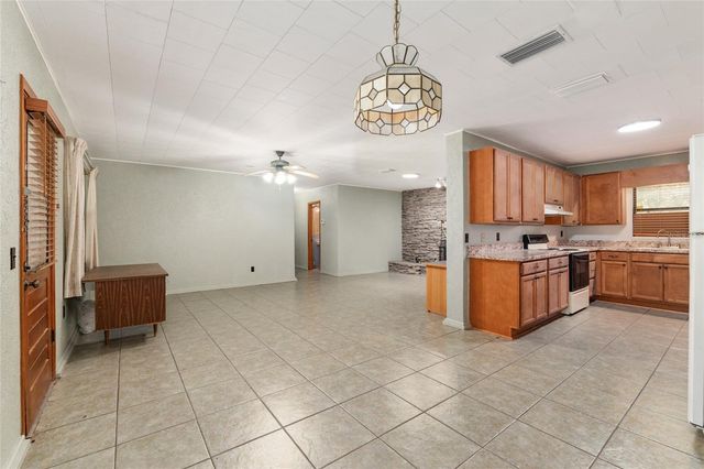 4367 S US 301, Bushnell, FL 33513