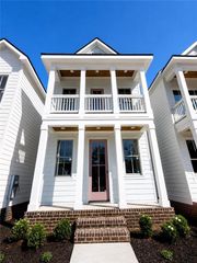 758 Trail View Court SW, Gainesville, GA 30501