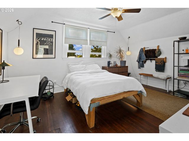 427 N SKIDMORE St, Portland, OR 97217