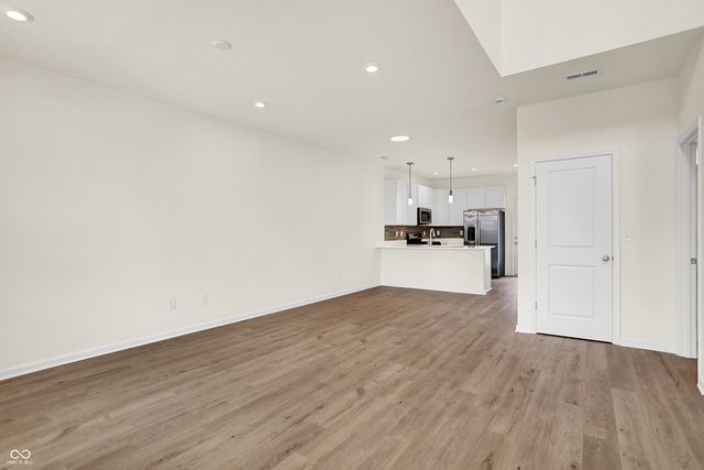 3951 Sandpiper Way, Brownsburg, IN 46112
