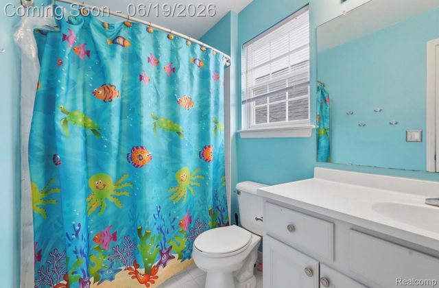 74080 Jefferson Lane, Armada Village, MI 48005
