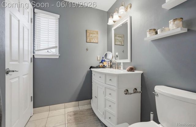 74080 Jefferson Lane, Armada Village, MI 48005