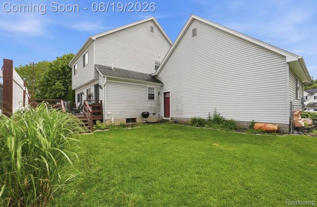 74080 Jefferson Lane, Armada Village, MI 48005