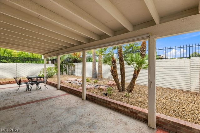 2312 Plaza Del Prado, Las Vegas, NV 89102