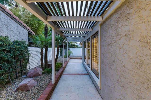 2312 Plaza Del Prado, Las Vegas, NV 89102