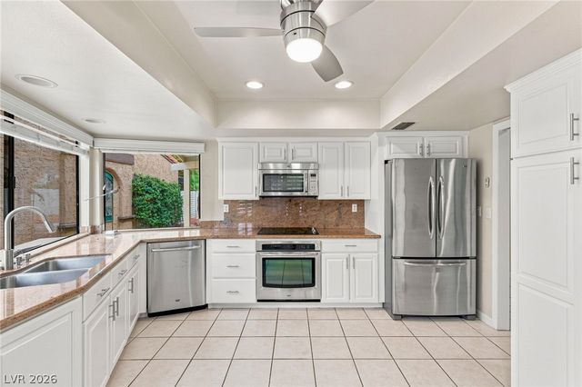 2312 Plaza Del Prado, Las Vegas, NV 89102