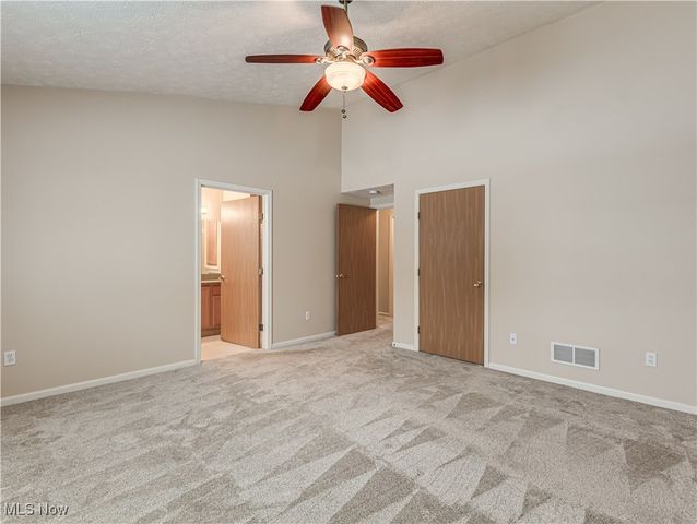 2613 Canvasback Circle, Akron, OH 44319