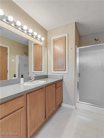 2613 Canvasback Circle, Akron, OH 44319