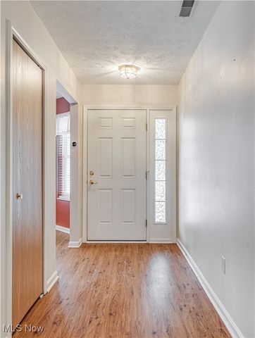 2613 Canvasback Circle, Akron, OH 44319