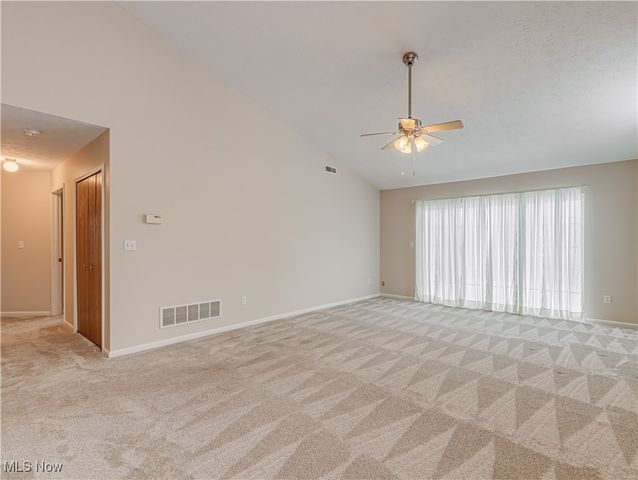 2613 Canvasback Circle, Akron, OH 44319