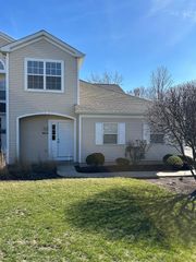 1405 Hidden Grove Circle 1405, Joliet, IL 60435