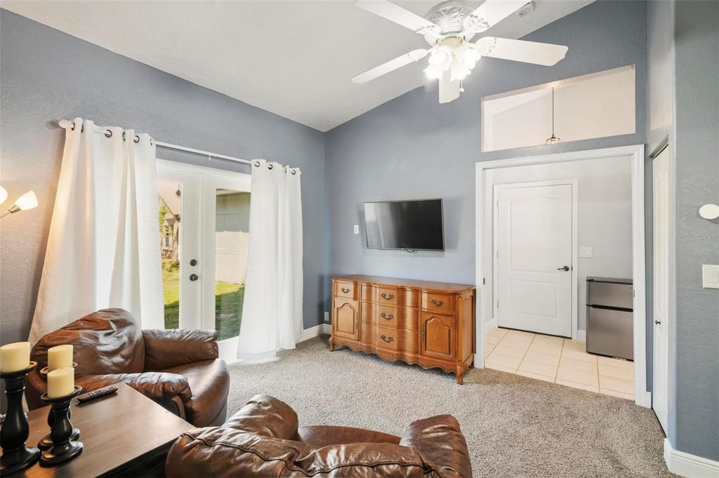 6110 NINTH AVENUE CIR NE, Bradenton, FL 34212