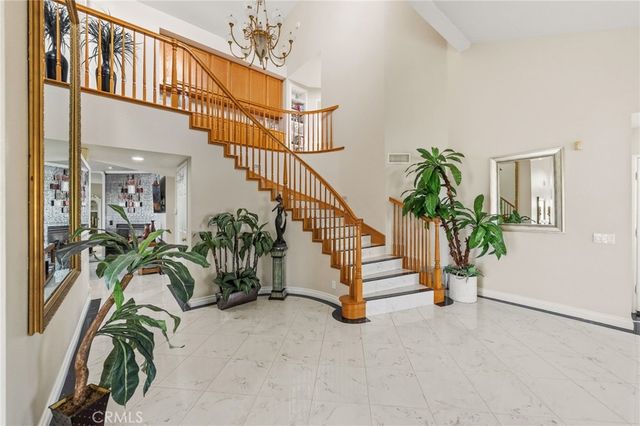 27 Mirador, Irvine, CA 92612