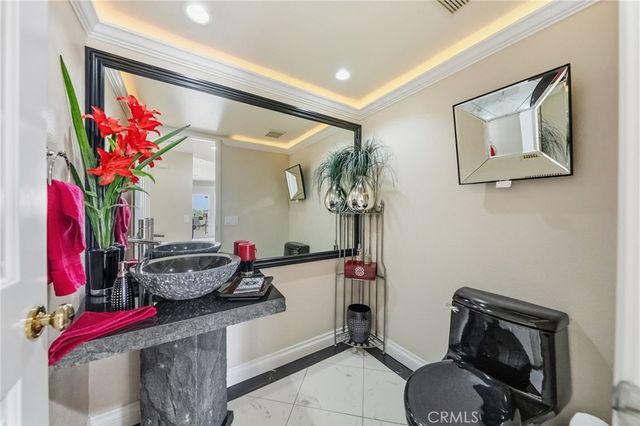 27 Mirador, Irvine, CA 92612