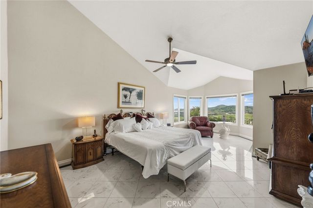 27 Mirador, Irvine, CA 92612