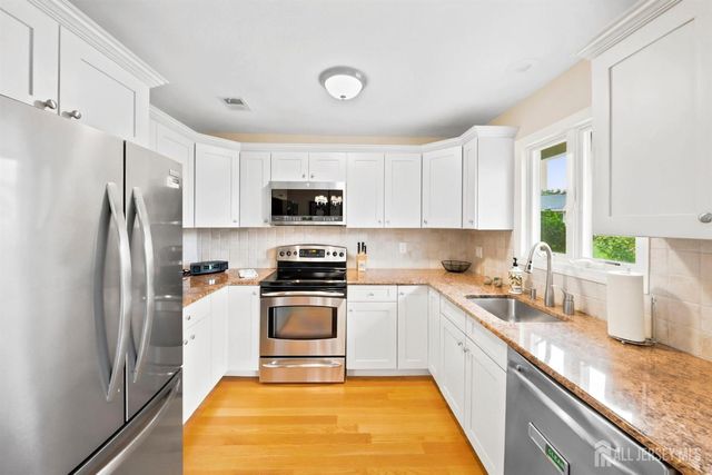 433 Andover Drive A, Jamesburg, NJ 08831