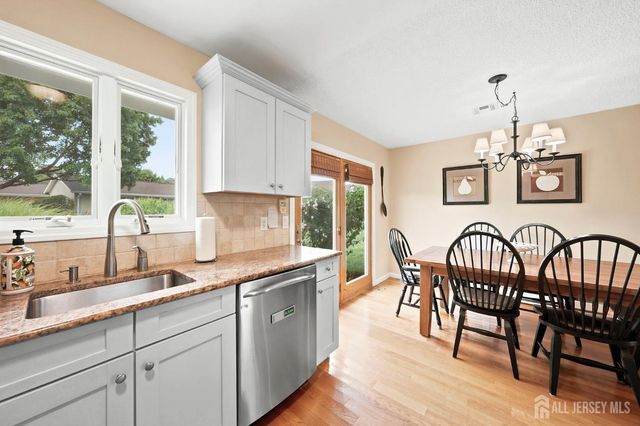 433 Andover Drive A, Jamesburg, NJ 08831