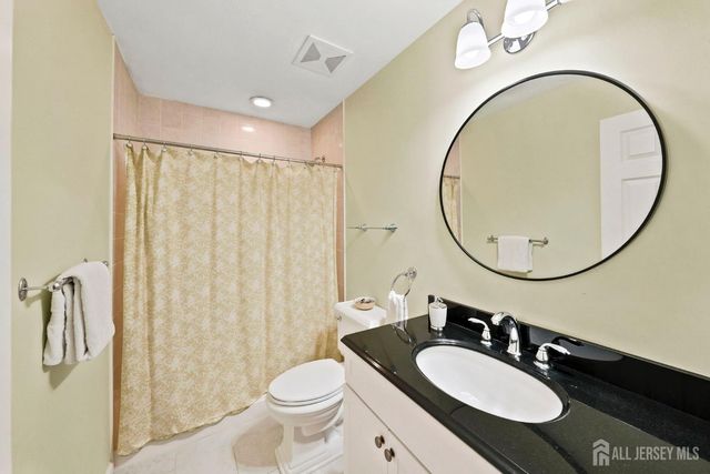 433 Andover Drive A, Jamesburg, NJ 08831