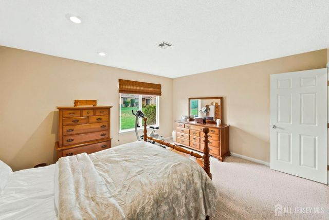 433 Andover Drive A, Jamesburg, NJ 08831