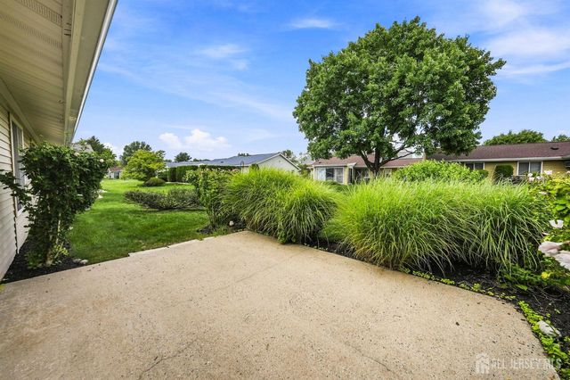 433 Andover Drive A, Jamesburg, NJ 08831