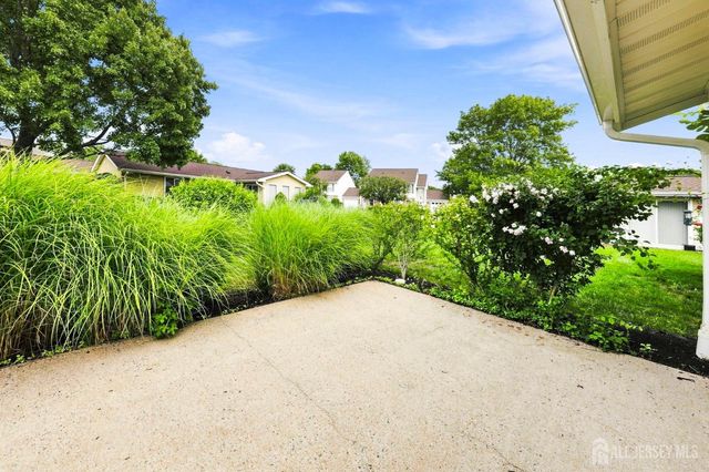 433 Andover Drive A, Jamesburg, NJ 08831