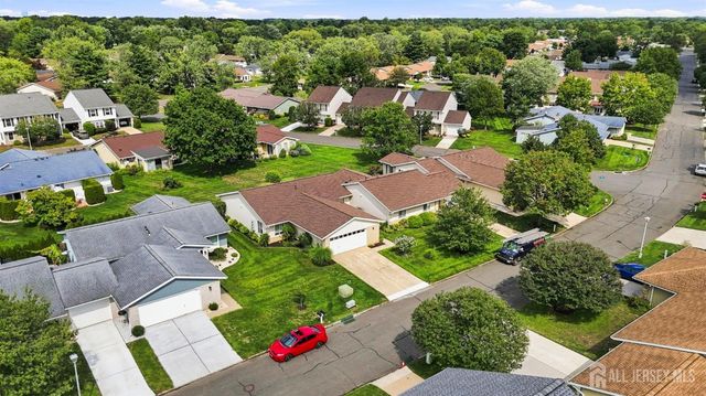 433 Andover Drive A, Jamesburg, NJ 08831
