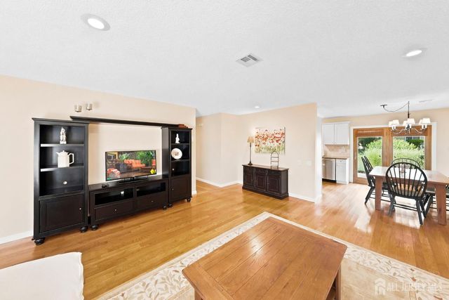 433 Andover Drive A, Jamesburg, NJ 08831