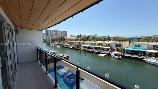 3826 NE 171st St 3826, North Miami Beach, FL 33160