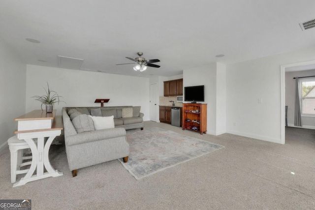 41 Lake Sydney Drive, Dawsonville, GA 30534