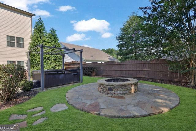 41 Lake Sydney Drive, Dawsonville, GA 30534