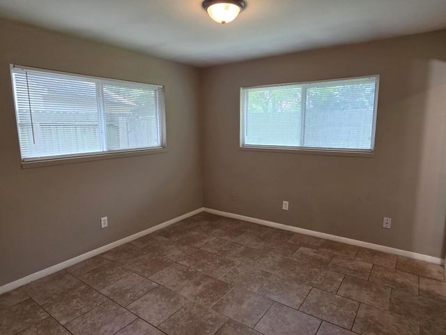 9007 Glen Shadow Drive, Houston, TX 77088