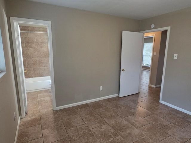 9007 Glen Shadow Drive, Houston, TX 77088