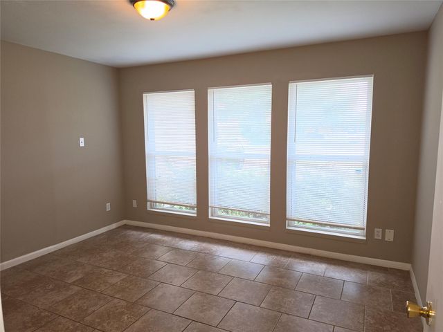9007 Glen Shadow Drive, Houston, TX 77088
