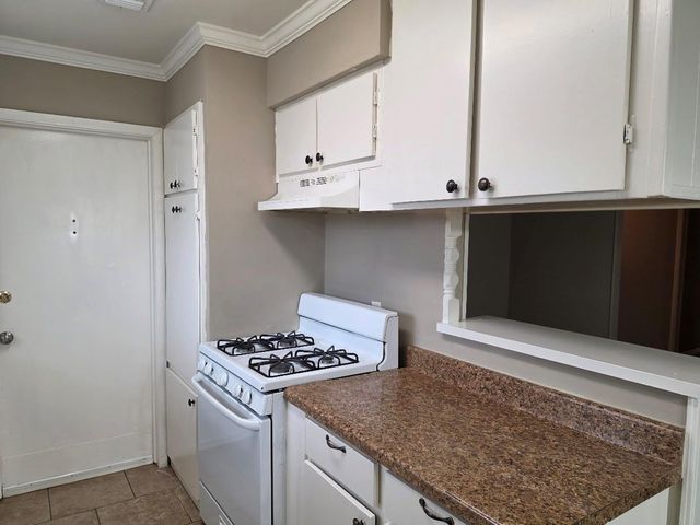 9007 Glen Shadow Drive, Houston, TX 77088