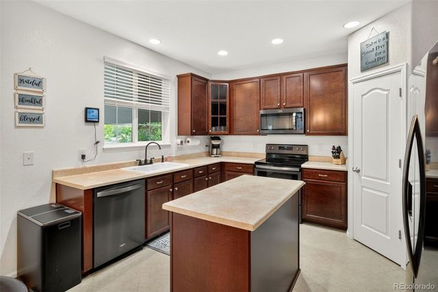 7151 S Oak Hill Circle, Aurora, CO 80016