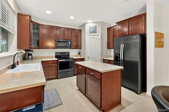 7151 S Oak Hill Circle, Aurora, CO 80016