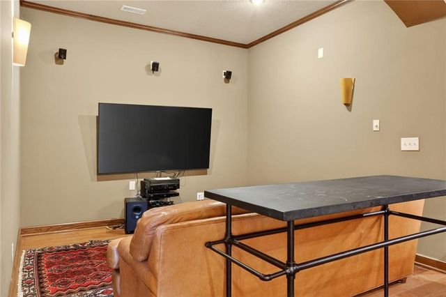 5015 Arapahoe Street, Shawnee, KS 66226