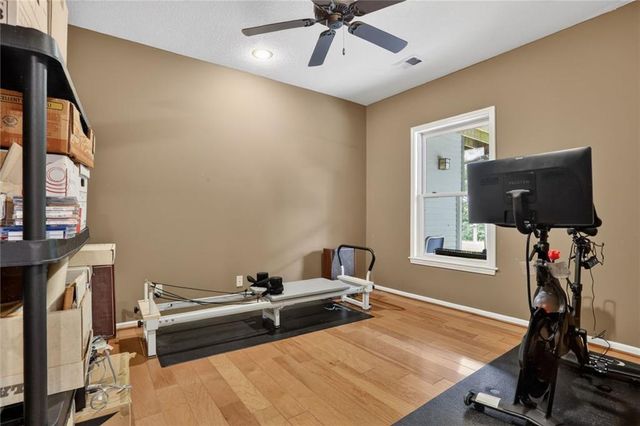 5015 Arapahoe Street, Shawnee, KS 66226