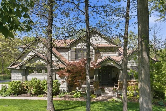 5015 Arapahoe Street, Shawnee, KS 66226