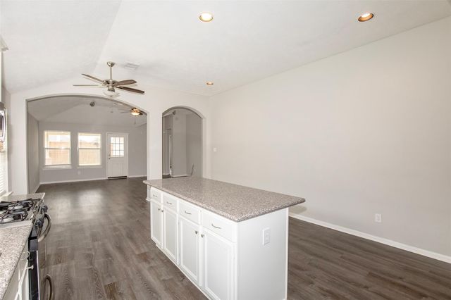 863 Sierra Brook Lane, League City, TX 77573