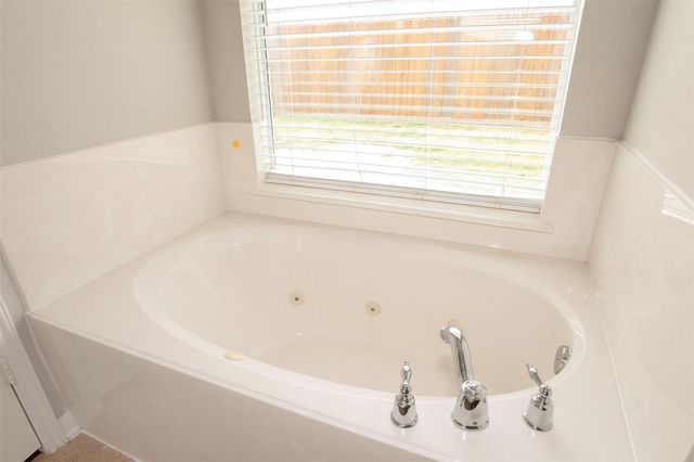 863 Sierra Brook Lane, League City, TX 77573