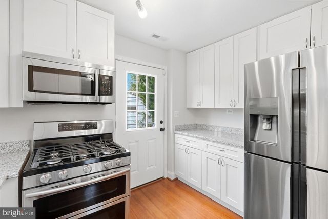 303 WINSLOW RD, Oxon Hill, MD 20745