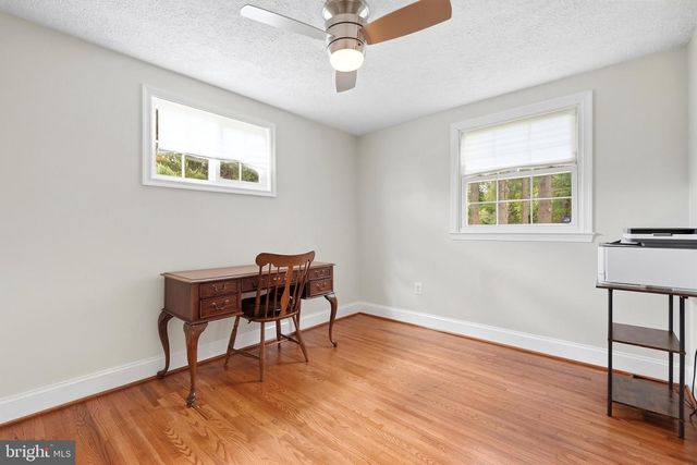 303 WINSLOW RD, Oxon Hill, MD 20745