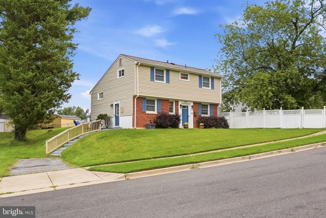 303 WINSLOW RD, Oxon Hill, MD 20745