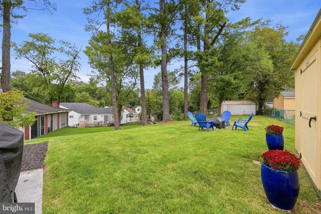 303 WINSLOW RD, Oxon Hill, MD 20745