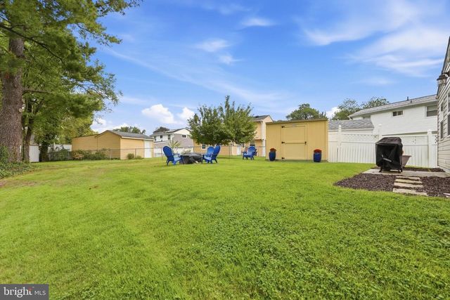 303 WINSLOW RD, Oxon Hill, MD 20745