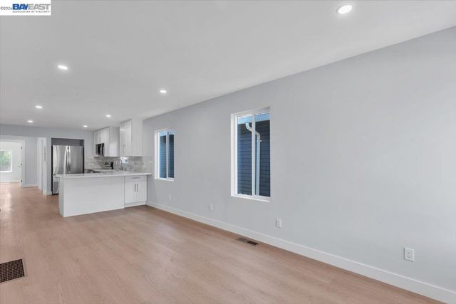1342 64th Ave, Oakland, CA 94621