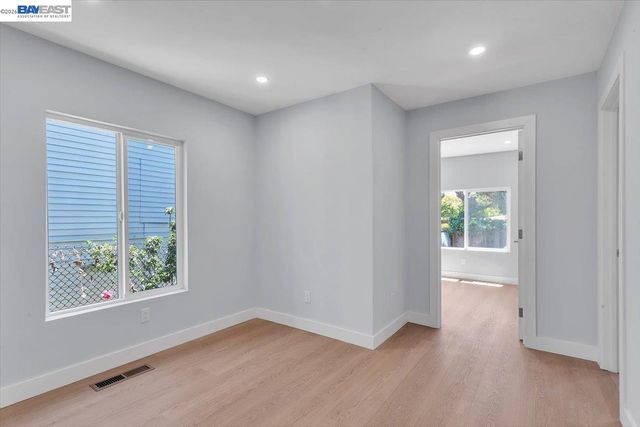 1342 64th Ave, Oakland, CA 94621